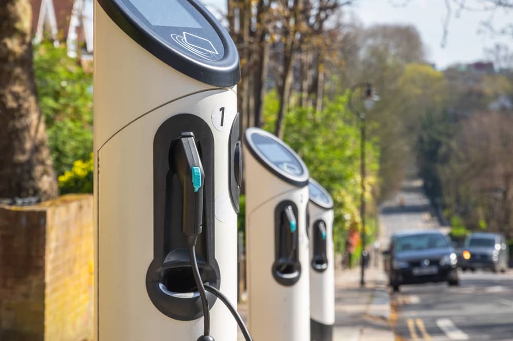 electric-pco-cars-charging-station-london