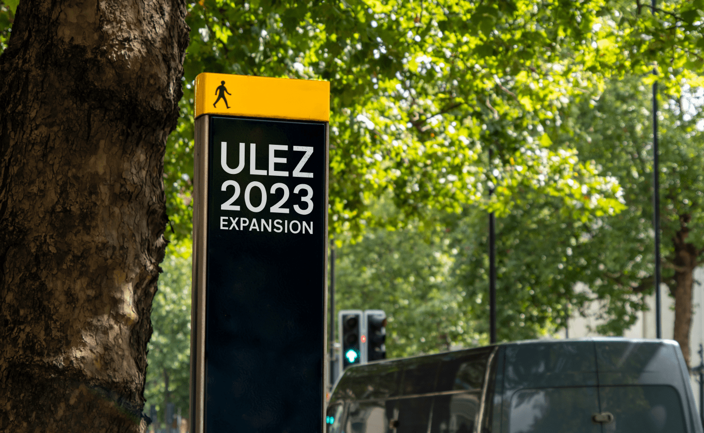 ULEZ expansion sign